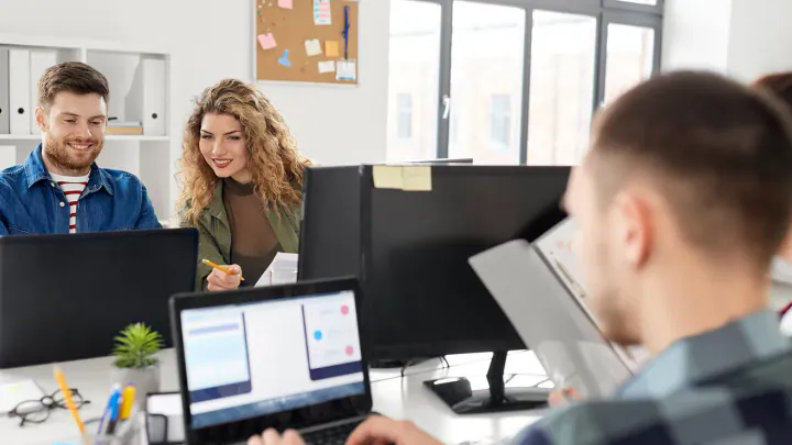 Career Change Advice: Making a Smooth Transition in 2025!