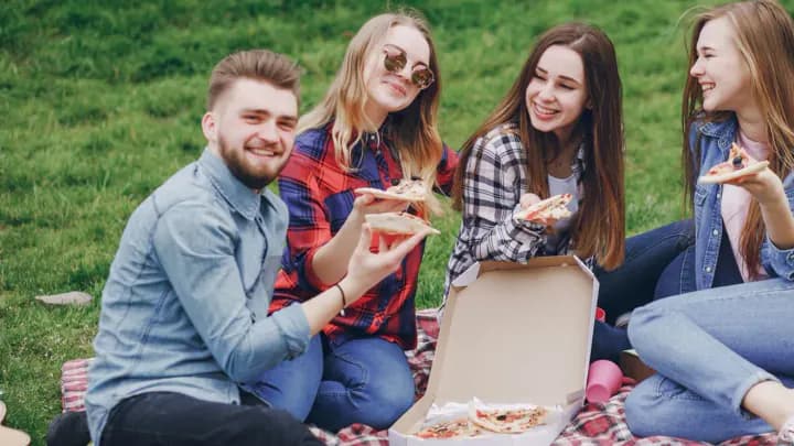 Embrace the Moment: Creating No-Phone Zones at Home!