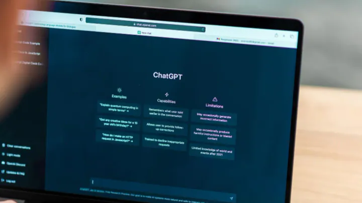 Exploring the Best AI ChatGPT Alternatives 2025!
