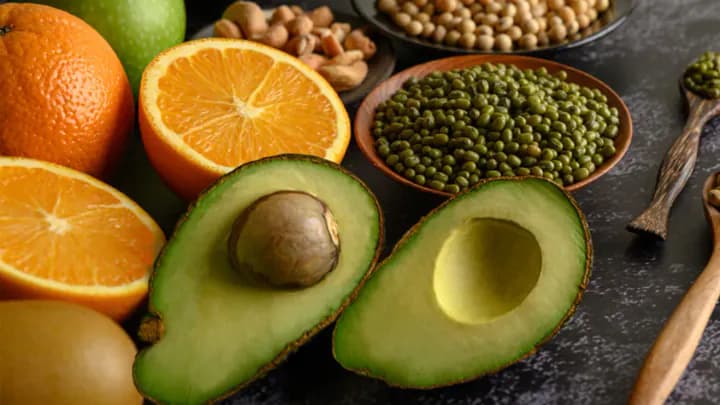 High‑Fiber Diet Essentials: Eat More & Weigh Less!