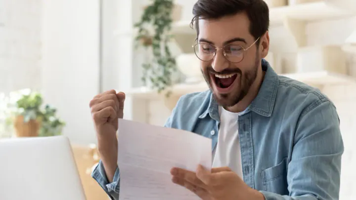 How to Pay Off Debt Fast – Real Tips That Work in 2025