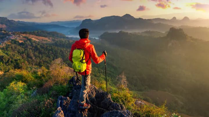 Nervous to Travel Alone? These Solo Travel Tips for First-Timers Will Make You Feel Like a Pro!