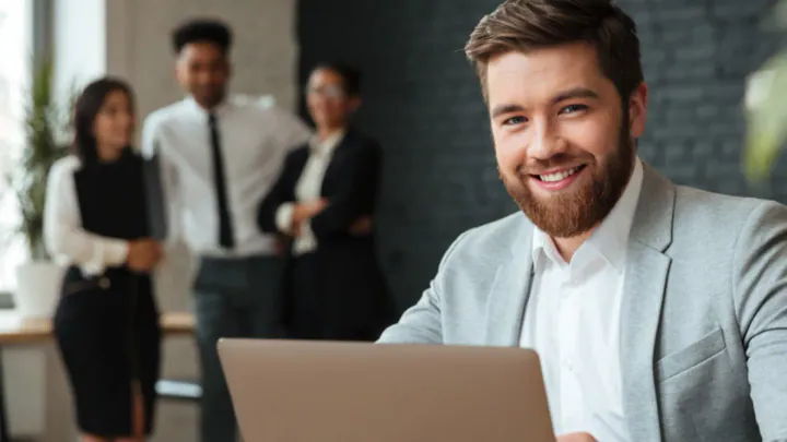 Personal Branding Strategies to Stand Out in Your Industry!