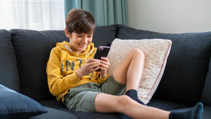 Screen Time Guidelines for Kids in the Digital Age!