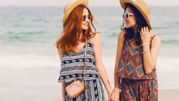 Sea-Inspired Fashion: 7 Marine Aesthetic Outfits to Try!